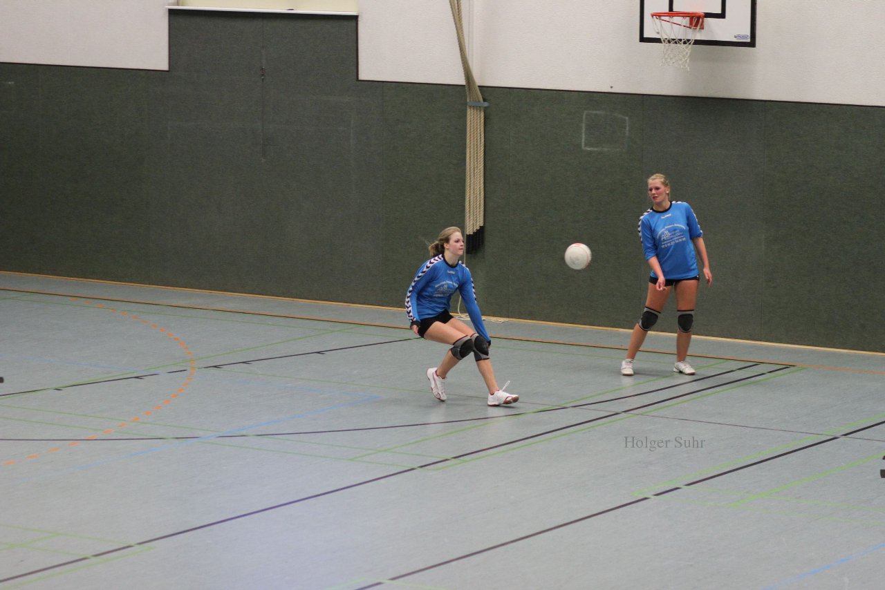 Bild 54 - U18w 1.Tag am 12.11.11